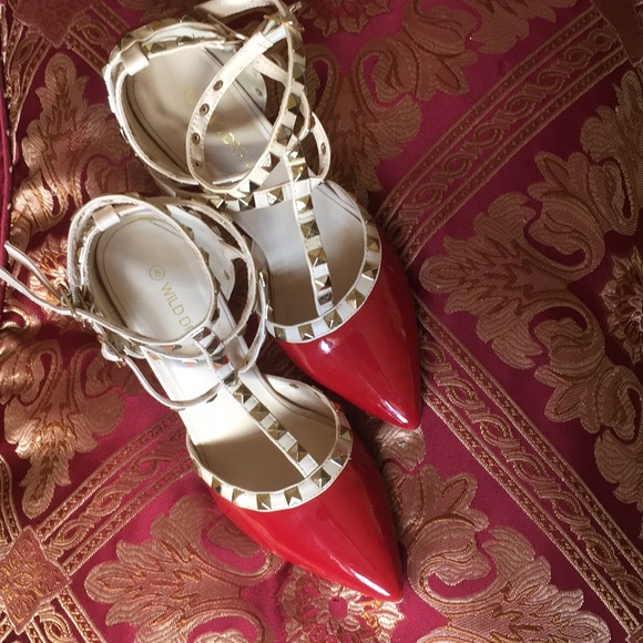 Wild Diva Shoes - WILD DIVA Lounge. Woman’s shoes.